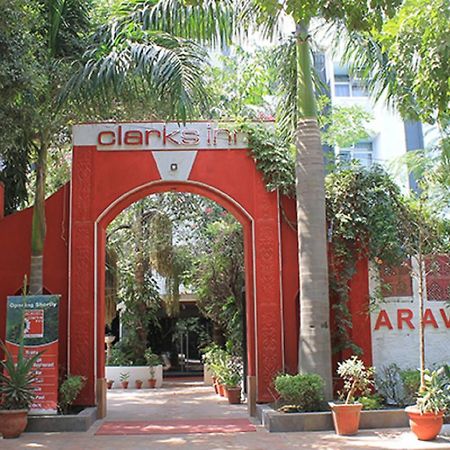 Aravali Clarks Inn Alwar Eksteriør billede