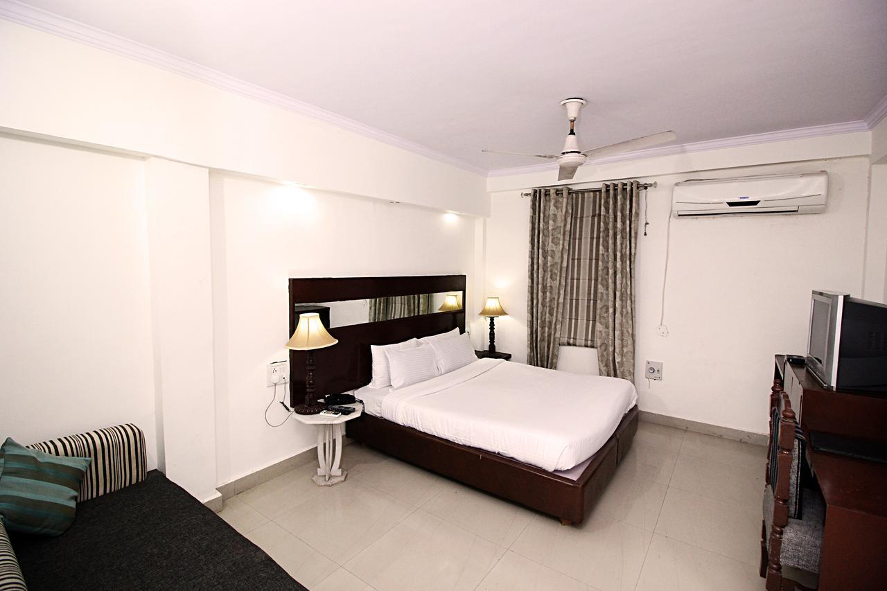 Aravali Clarks Inn Alwar Eksteriør billede