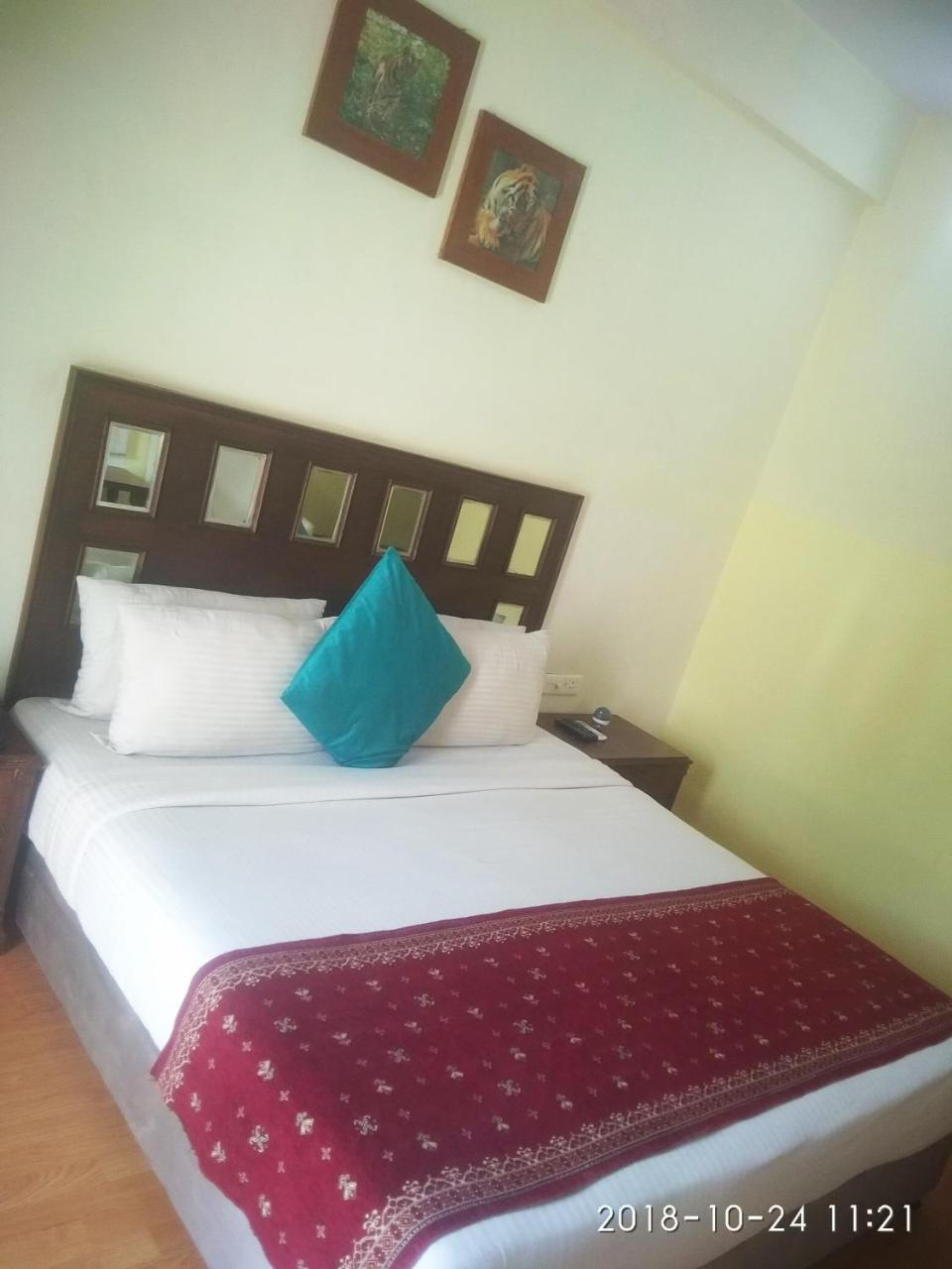 Aravali Clarks Inn Alwar Eksteriør billede